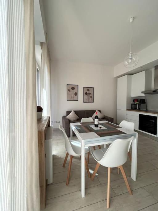 Dante Apartment By Florencehospitality Com Florença Exterior foto