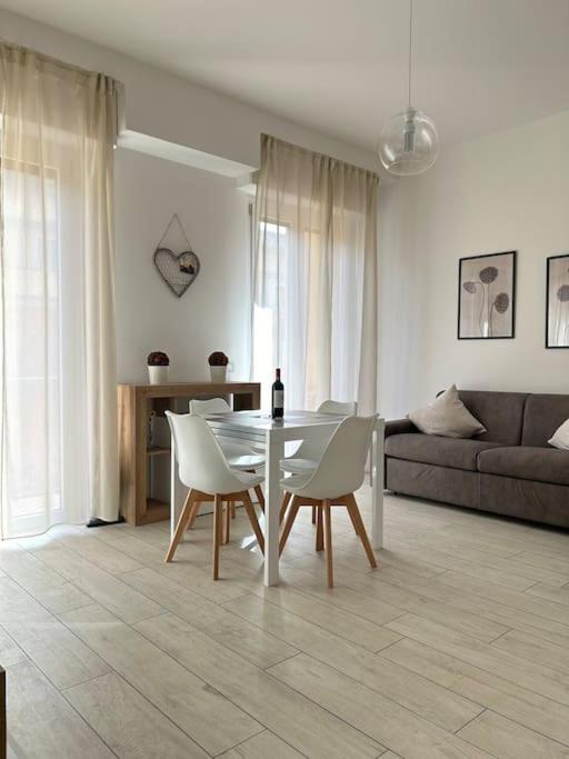 Dante Apartment By Florencehospitality Com Florença Exterior foto
