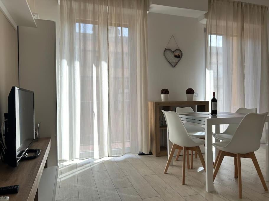 Dante Apartment By Florencehospitality Com Florença Exterior foto